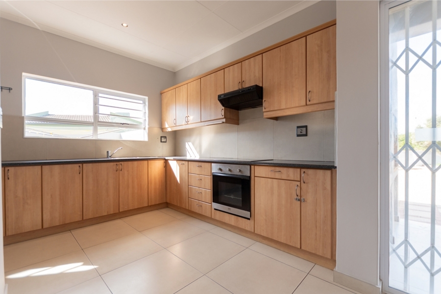 4 Bedroom Property for Sale in Country Club Western Cape